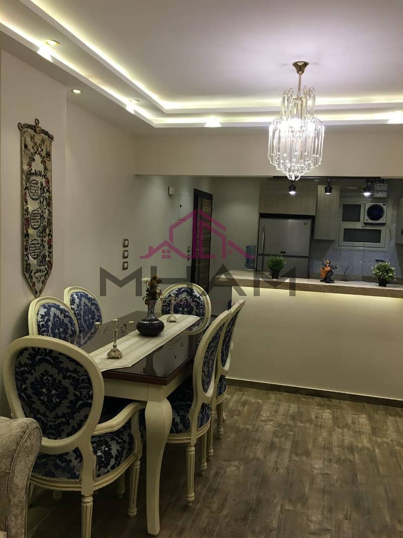 6 photo_5825672956191902890_y. jpg