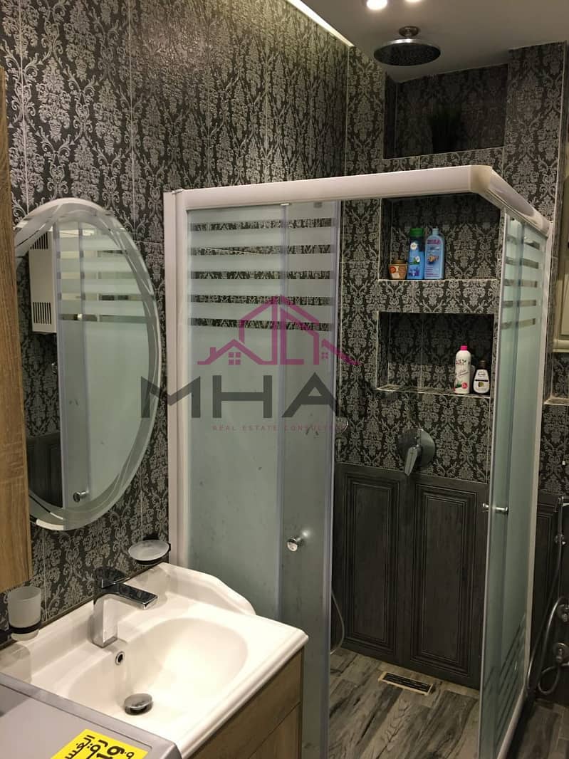 10 photo_5825672956191902874_y. jpg