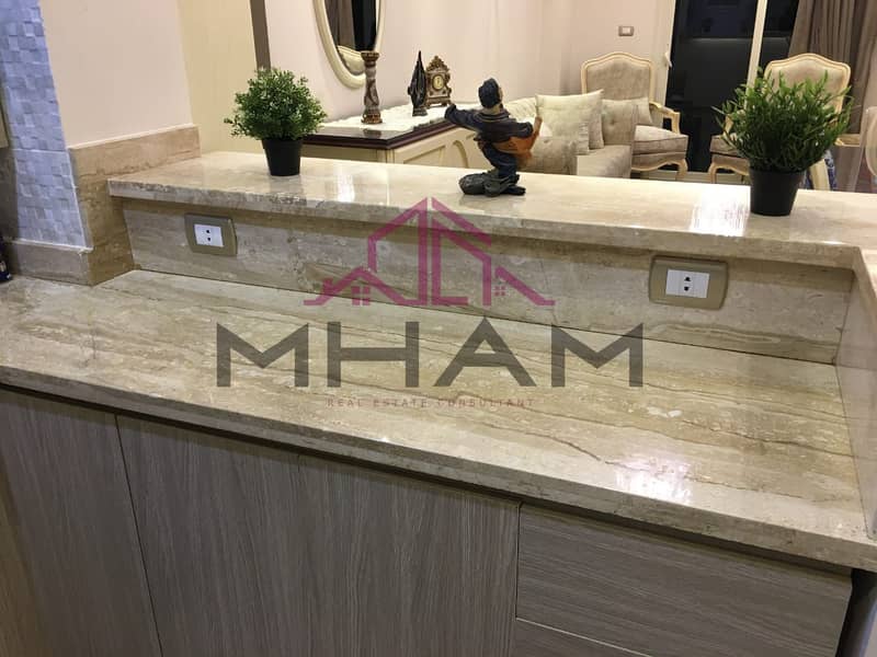 14 photo_5825672956191902879_y. jpg