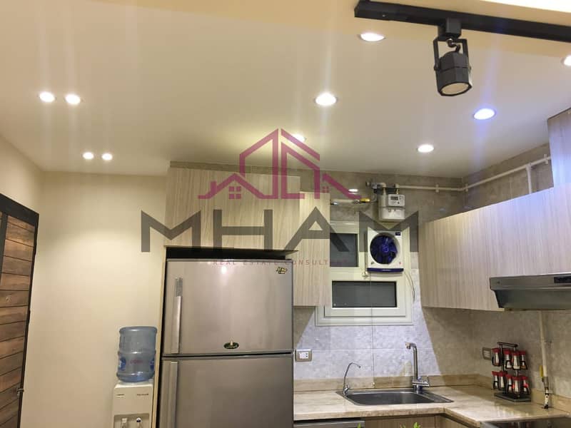 30 photo_5825672956191902901_y. jpg