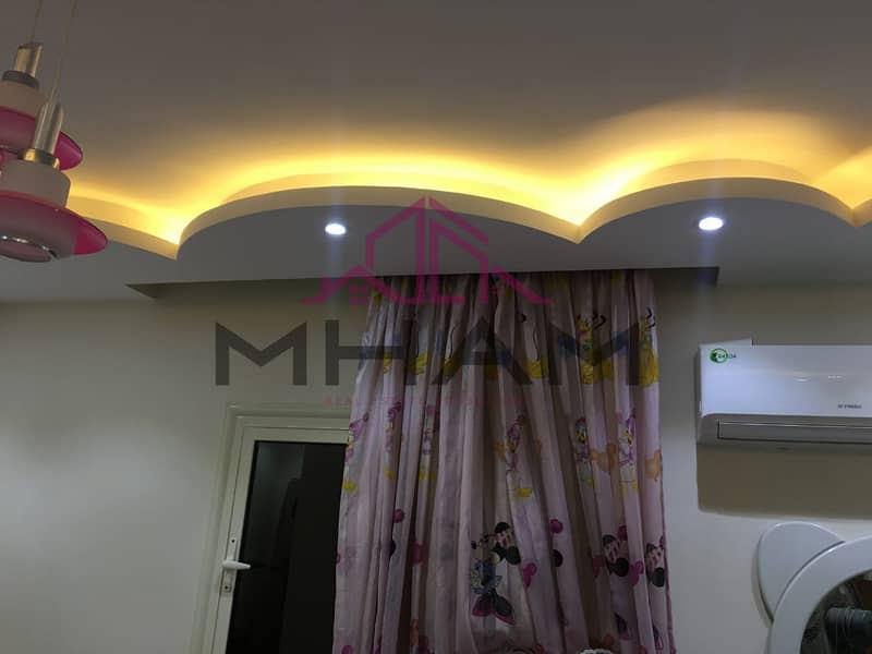 33 photo_5825672956191902905_y. jpg