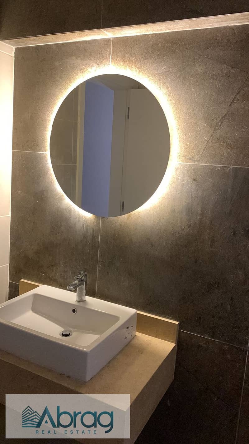 2 WhatsApp Image 2025-11-18 at 11.40. 41 AM (1). jpeg