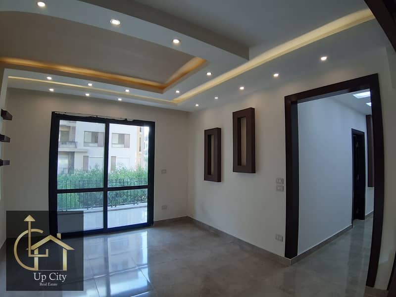 2 WhatsApp Image 2025-11-17 at 18.20. 59 (1). jpeg