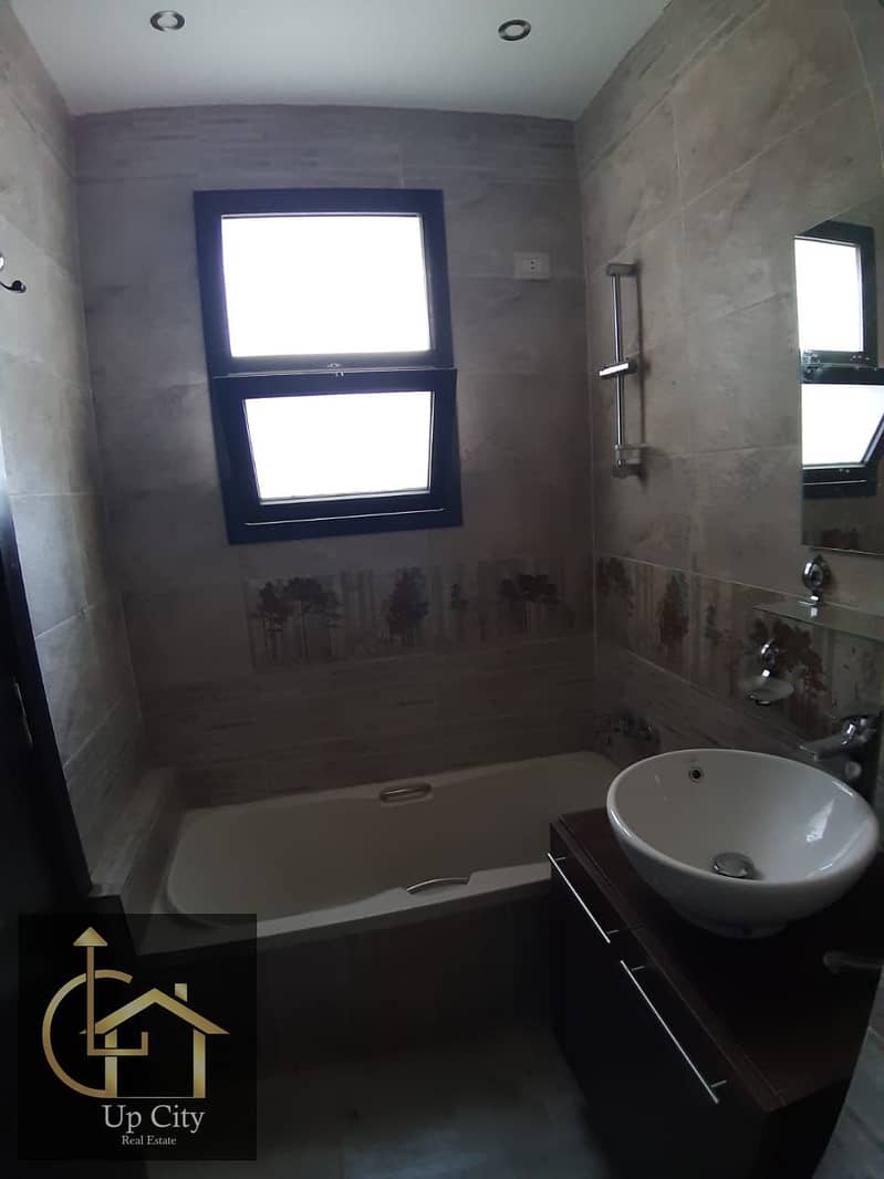 11 WhatsApp Image 2025-11-17 at 18.21. 02. jpeg