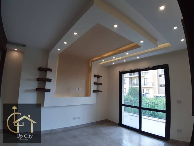 12 WhatsApp Image 2025-11-17 at 18.20. 58 (2). jpeg