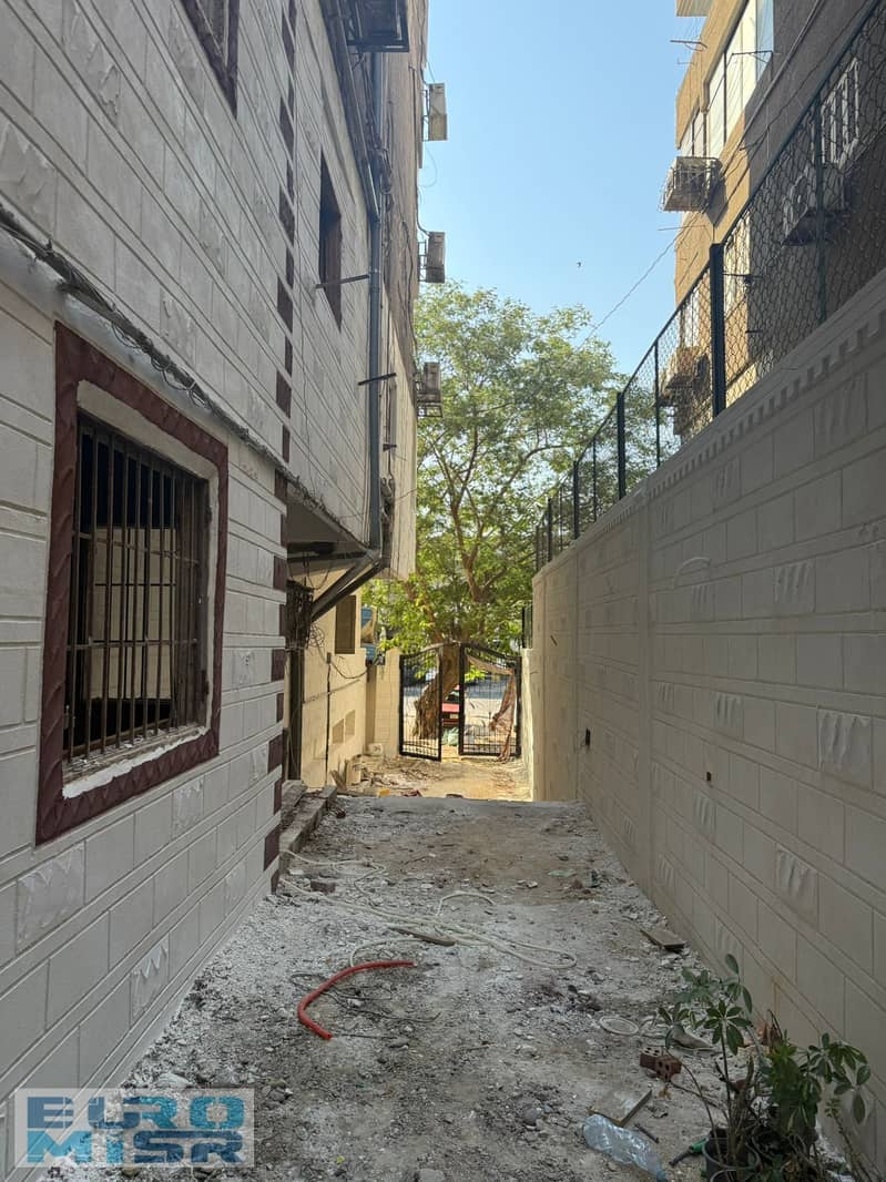 5 WhatsApp Image 2025-10-07 at 1.41. 55 PM (1). jpeg