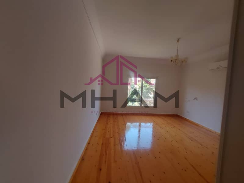 7 photo_5814467085868927937_y. jpeg