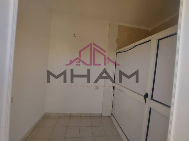 8 photo_5814467085868927935_y. jpeg