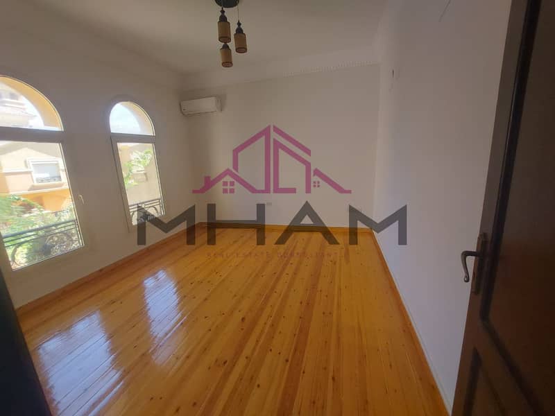 10 photo_5814467085868927940_y. jpeg