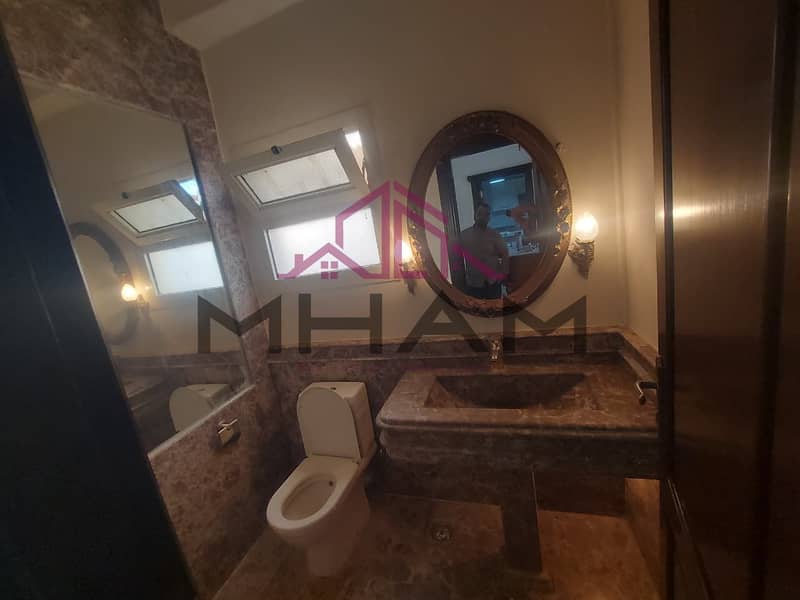 15 photo_5814467085868927947_y. jpeg