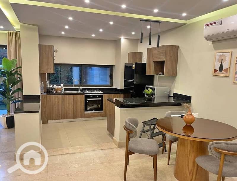 10 WhatsApp Image 2025-11-04 at 12.53. 23_279bc924. jpg