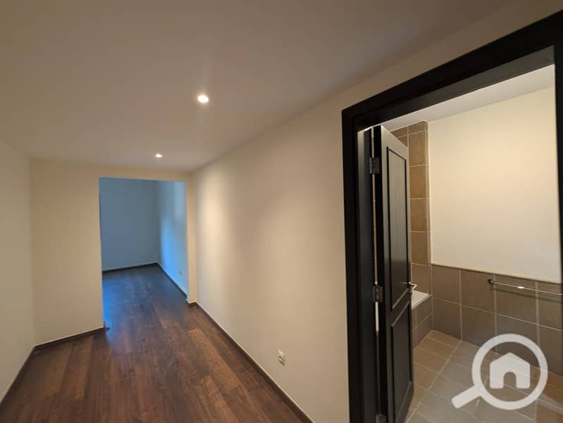 2 WhatsApp Image 2025-11-18 at 3.08. 49 AM (1). jpeg