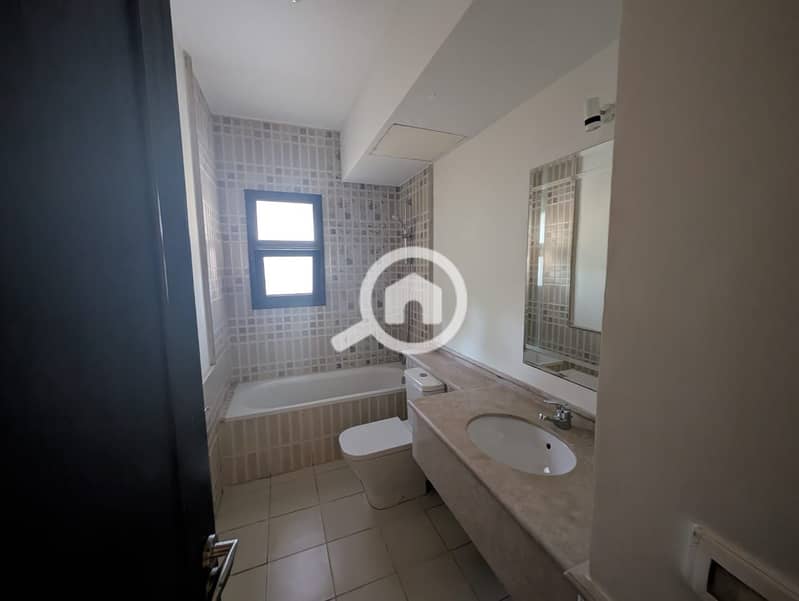 11 WhatsApp Image 2025-11-18 at 3.08. 47 AM. jpeg