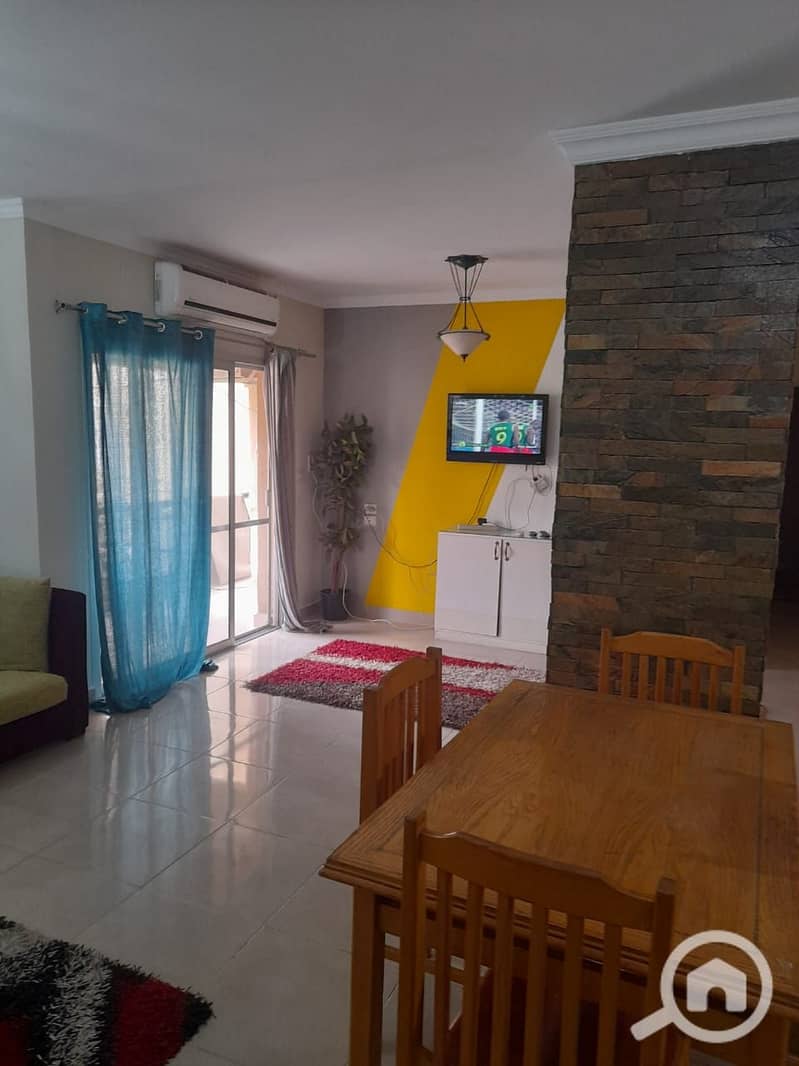 2 693073dd-1c0e-4575-9d8e-f5cb1a1d9209. jpeg