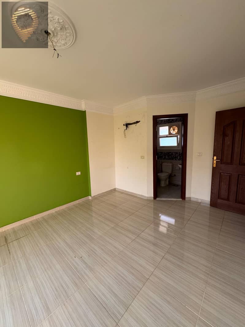 9 WhatsApp Image 2025-10-25 at 18.58. 55_0e6d7d19. jpg