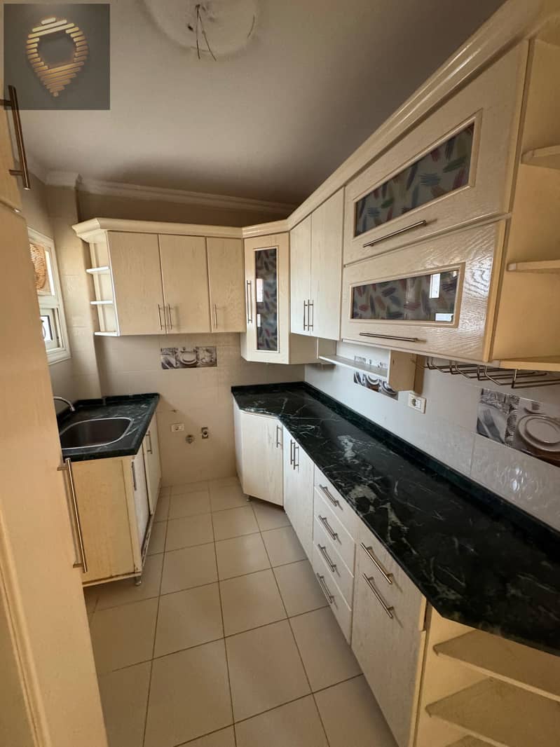 16 WhatsApp Image 2025-10-25 at 18.58. 47_076ccf48. jpg