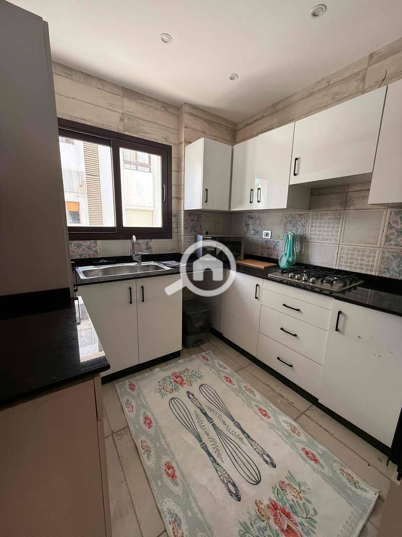 19 7b66b595-3b66-46d9-a475-cee209ace6ff. jpg