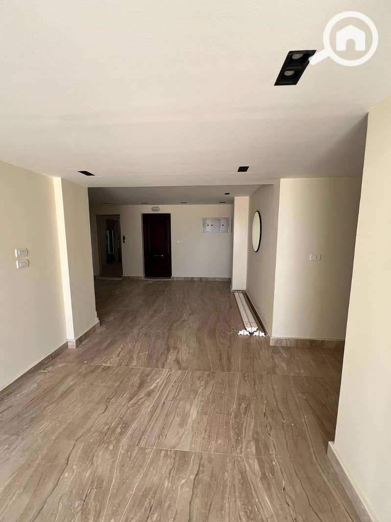 10 WhatsApp Image 2025-08-24 at 1.38. 37 PM. jpeg