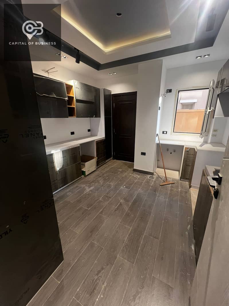 3 21a629d8-be16-4973-bd1f-d4b4617f7b45. jpg