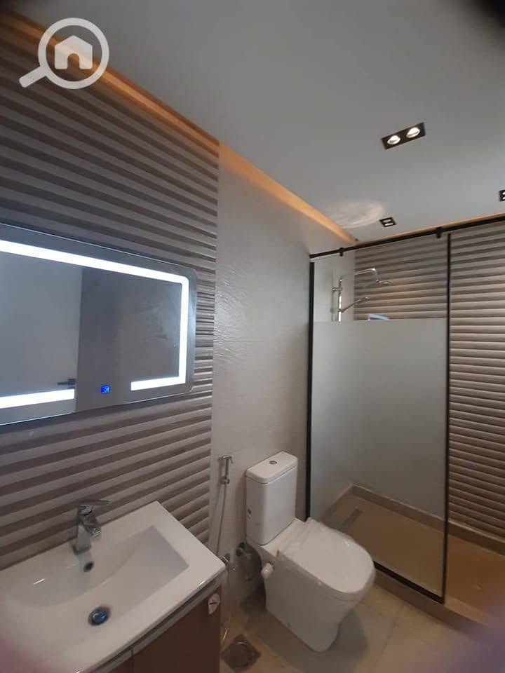 7 dbcd26f2-76ef-4d1d-bdf2-0cfb97063ec7. jpg