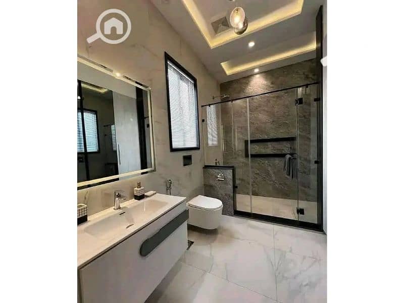 11 32188056-800x600. jpg