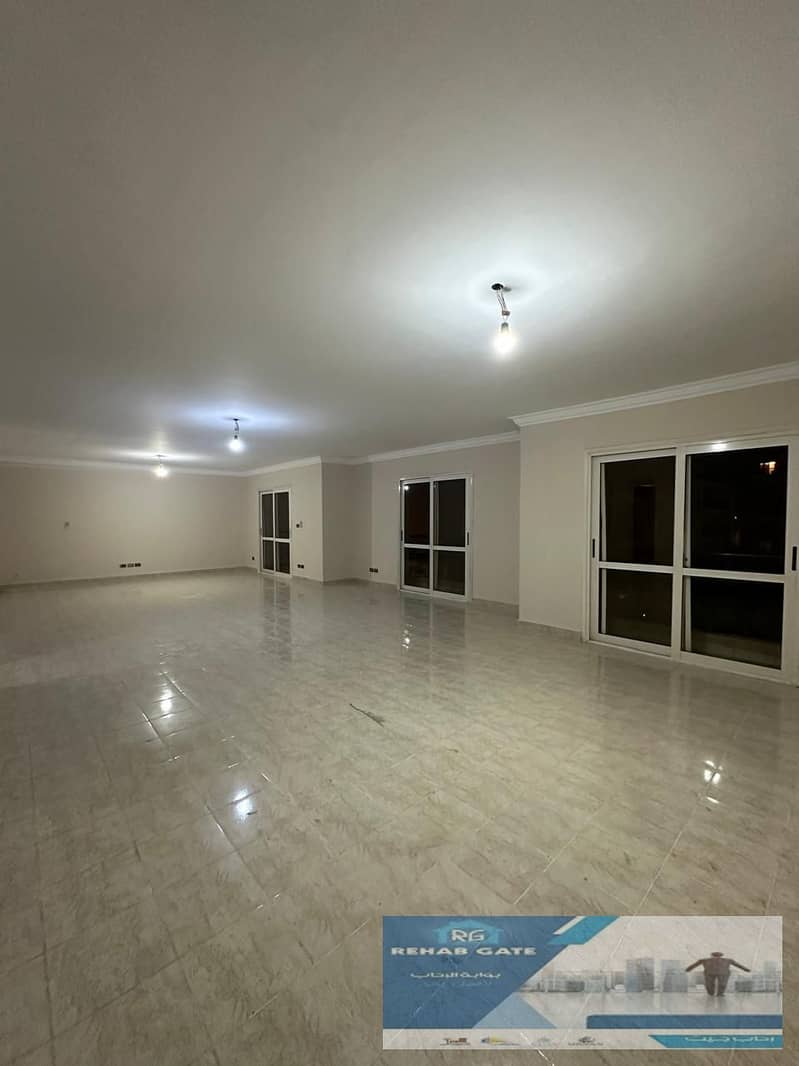 9 13b0f03d-72d6-45d5-ac04-af279d2ddfa0. jpg