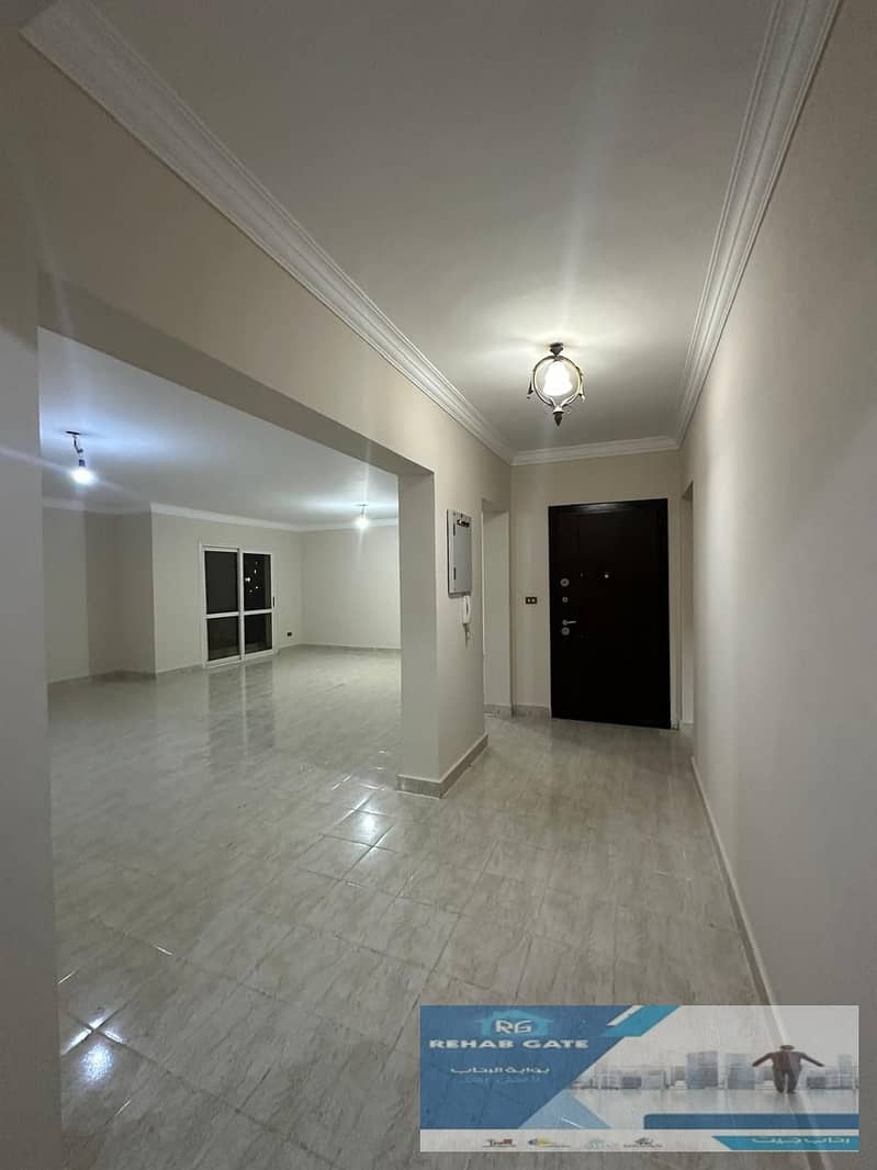 12 775c7f41-61f6-49f2-9819-7a32aa3c67f2. jpg