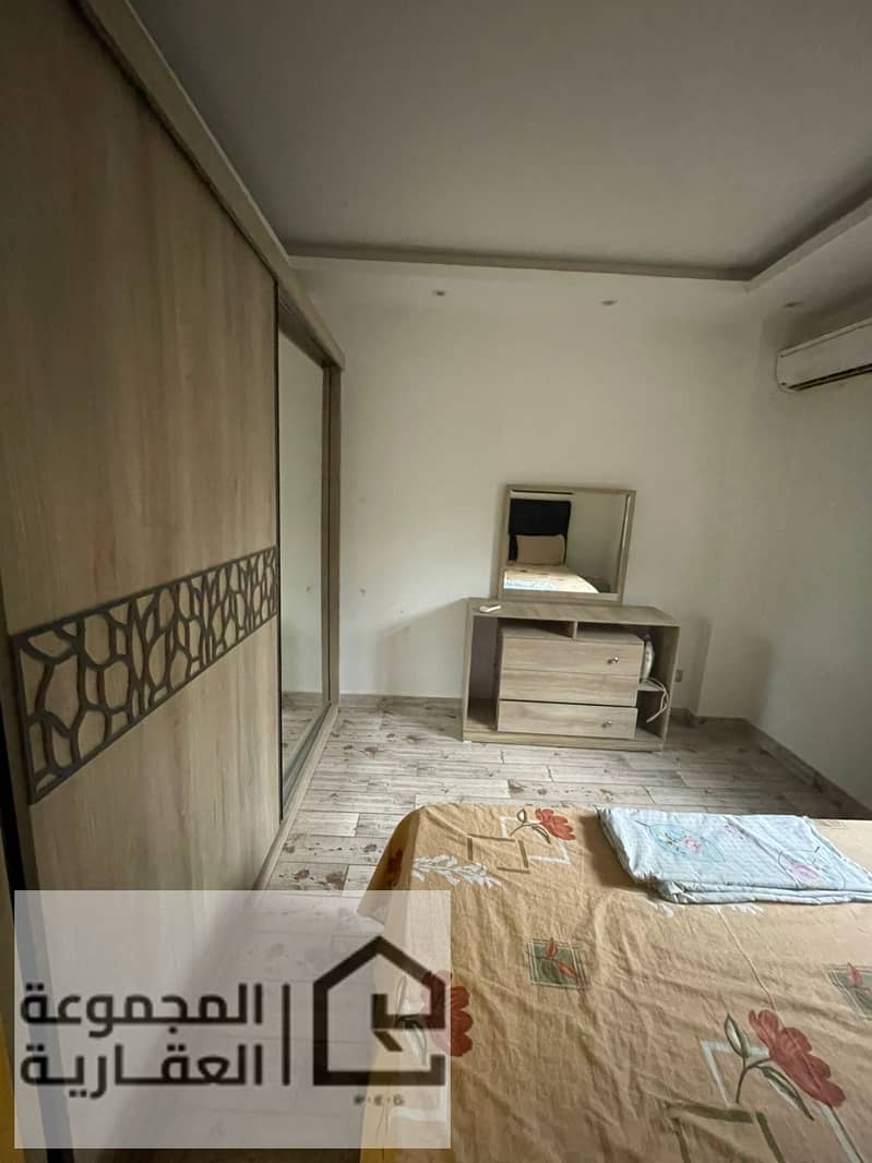 10 b9da406b-42dd-46f1-8cbd-4973de16e7ba. jpg