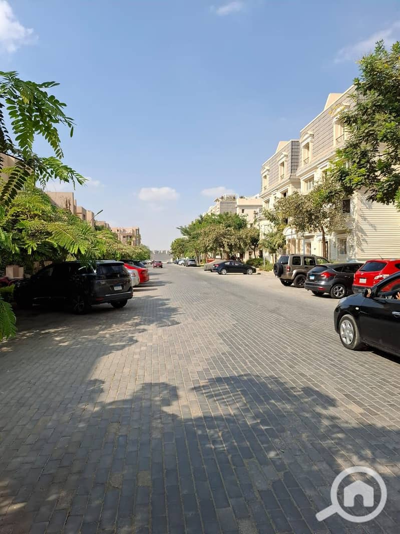 2 WhatsApp Image 2025-10-18 at 11.46. 50 AM (2). jpeg