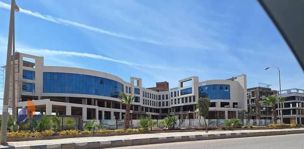 محلات تجارية  للبيع في حدائق اكتوبر، الجيزة - IMG-20251111-WA0165(2). jpg