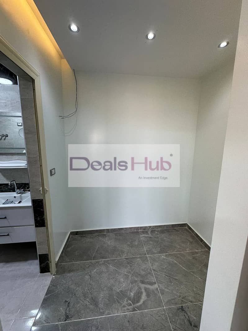 8 314854ae-c9f1-4d49-b425-a3ed9e644579. jpg