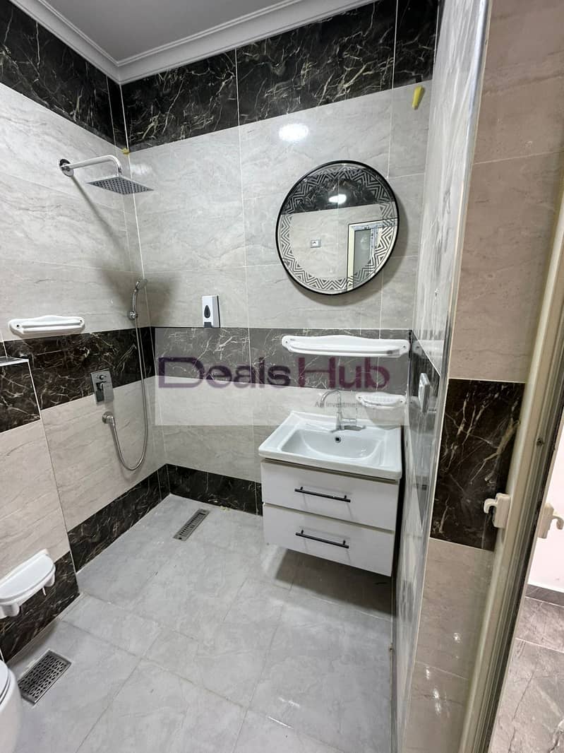 14 66b4fd83-3ef4-4f17-88c2-95dab0f237d6. jpg