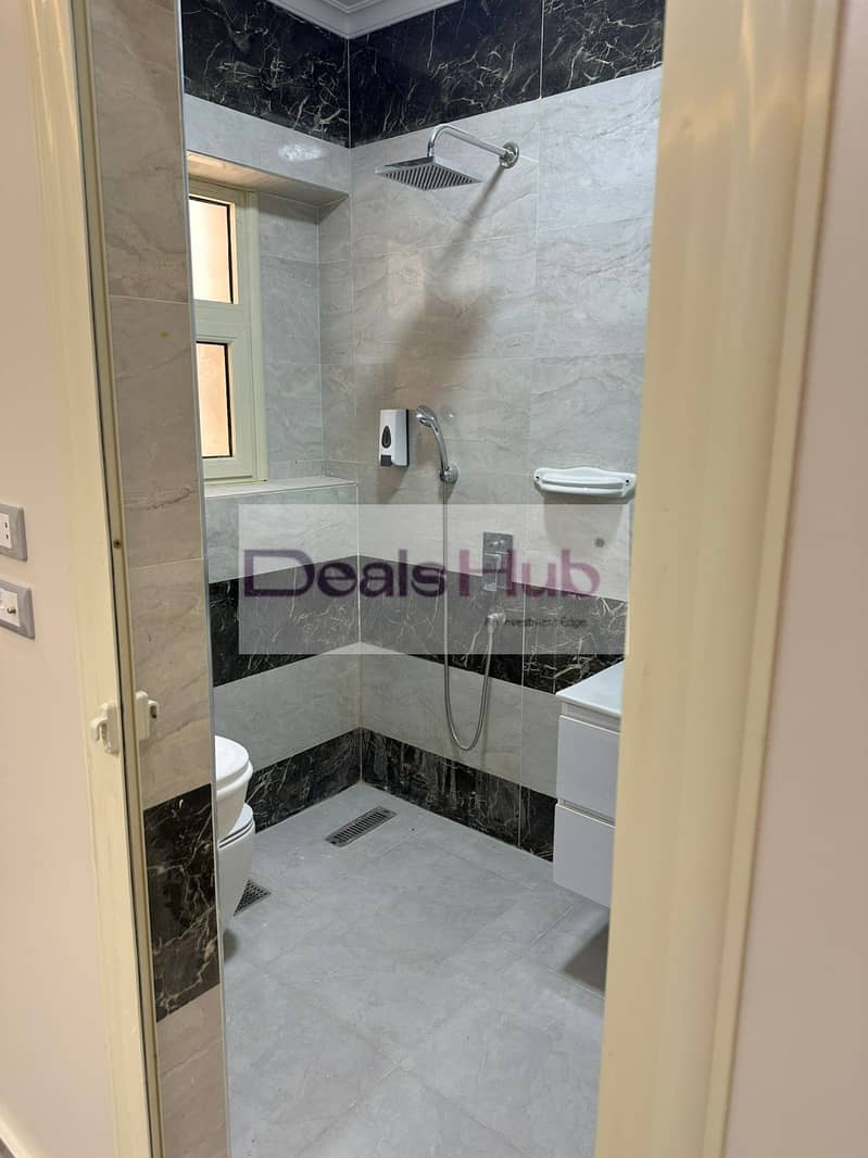 16 b618cc22-ff50-42e1-9293-2e861ea5ffef. jpg