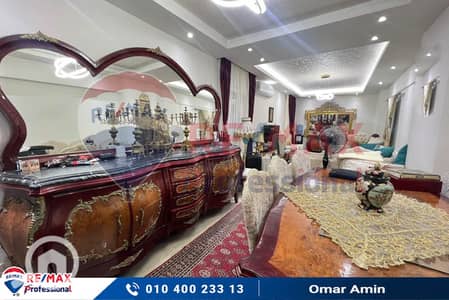 فلیٹ 3 غرف نوم للبيع في لوران، الإسكندرية - 1. jpg