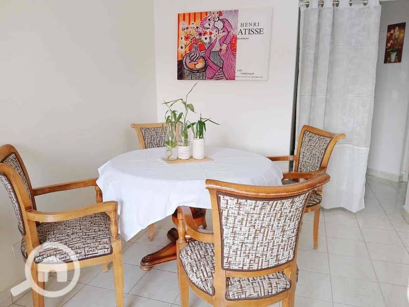 9 9d83449a-0009-4a83-a0df-feda5f8bb9c8. jpg