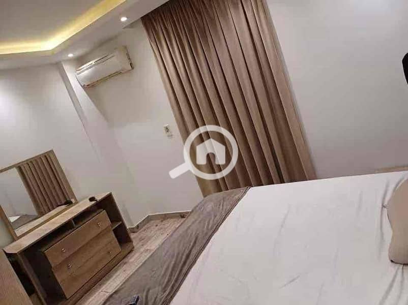 4 6c2c4b54-4c49-4ac5-9c63-62897f520d8e. jpg