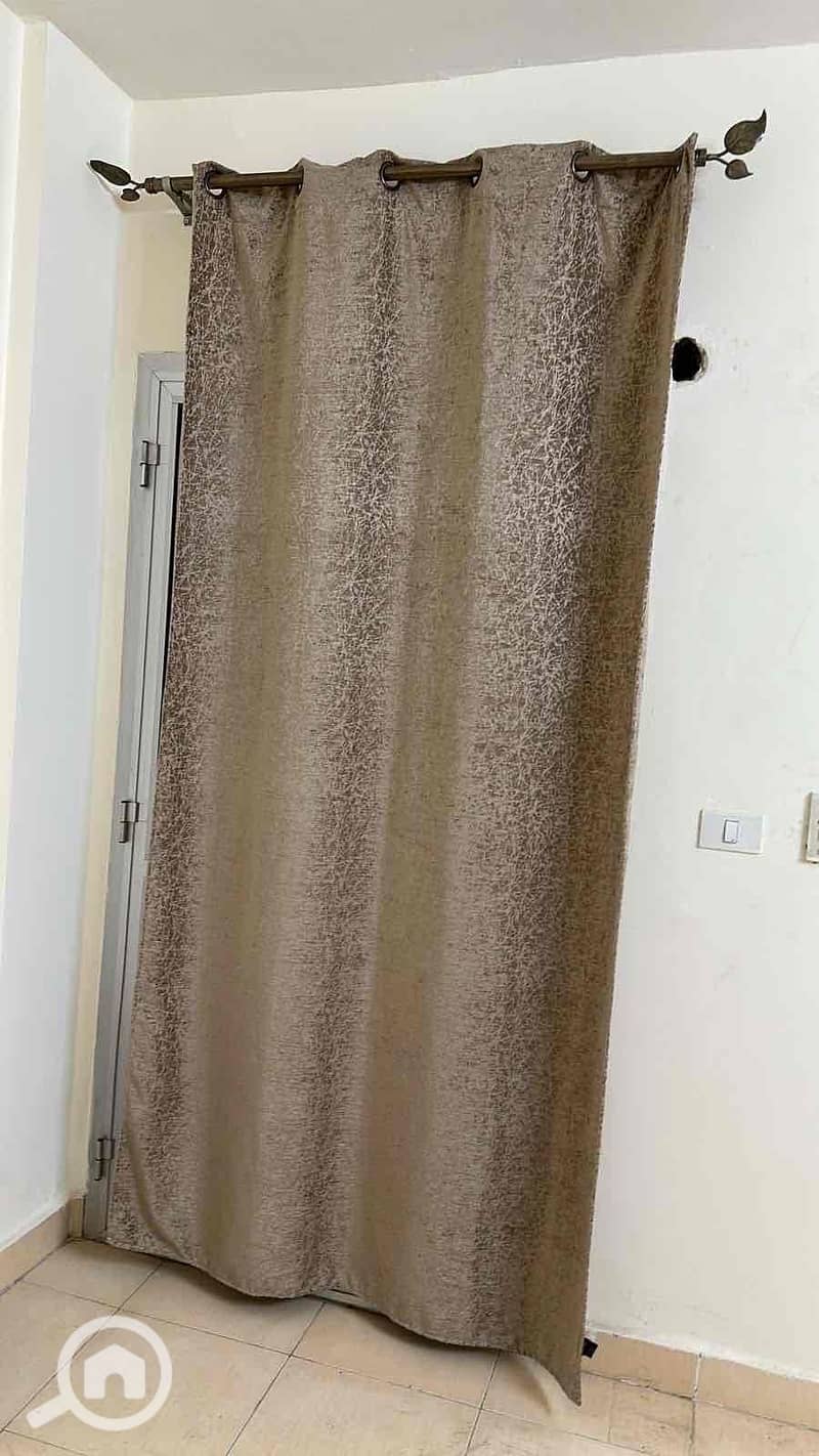 8 18d3684f-2df8-4afe-97ce-7571a7105a93. jpg