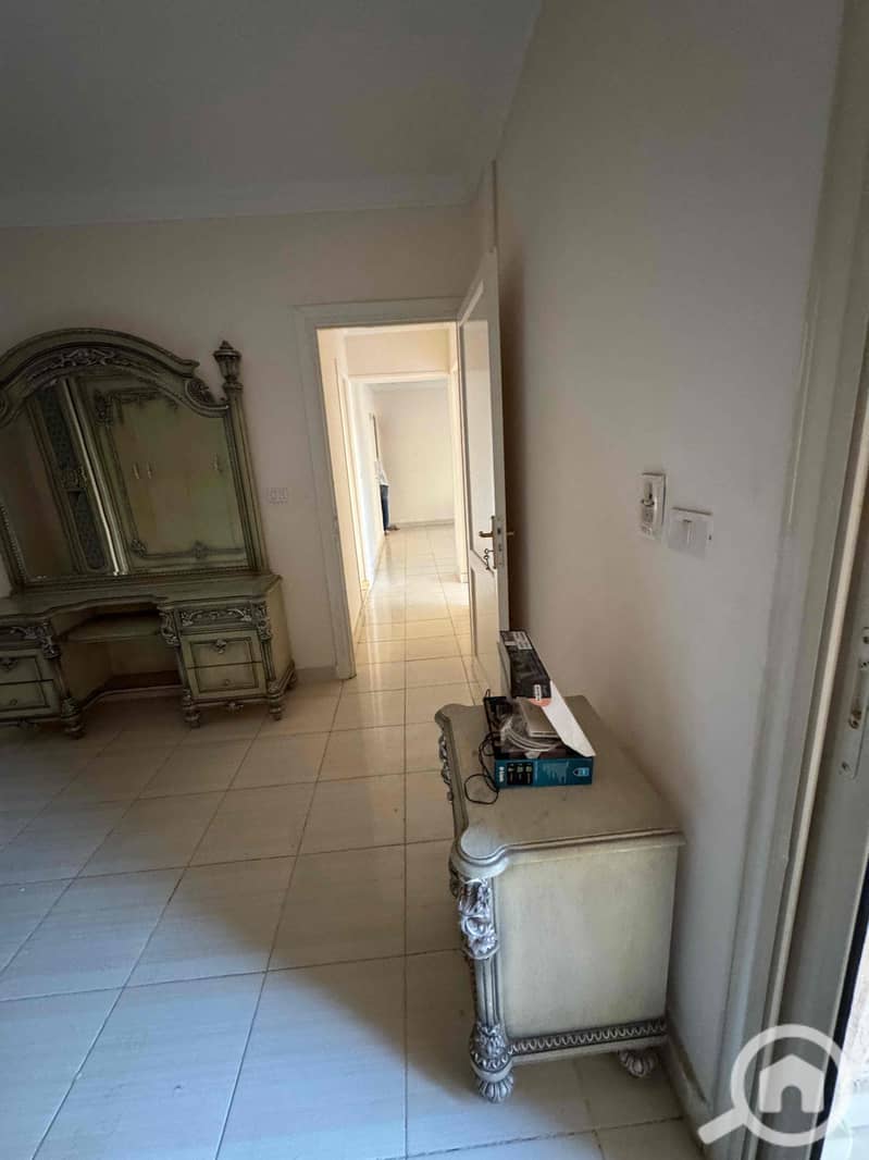 5 3eff8000-8096-4678-a206-8c439c77cf10. jpg