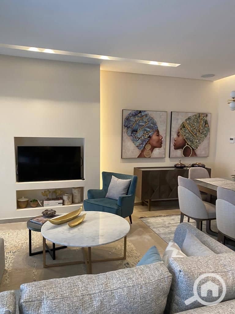 10 260a798d-fe06-4778-a2df-d34a0db24108. jpg