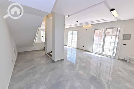 تاون هاوس 4 غرف نوم للبيع في القاهرة الجديدة، القاهرة - WhatsApp Image 2025-11-18 at 2.00. 42 PM (1). jpeg