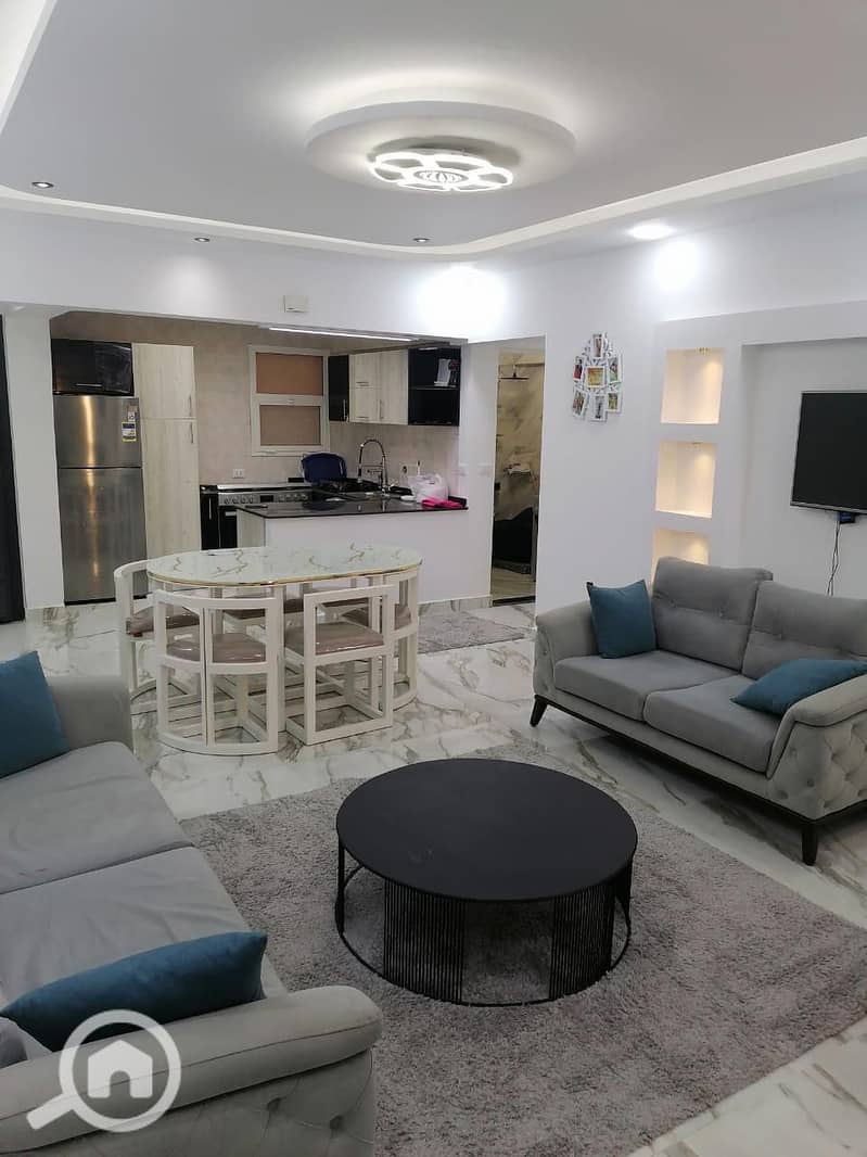 4 c756262e-7934-4761-aa61-f100b0ab7e17. jpeg