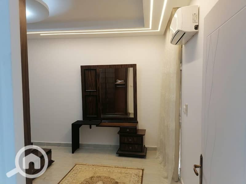 6 0f5f569f-fae1-4896-91fa-b675be97c073. jpeg