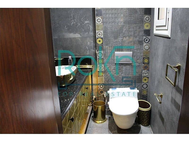 8 714fb007-0c76-4d6f-b3b6-c95c857780bd. jpg