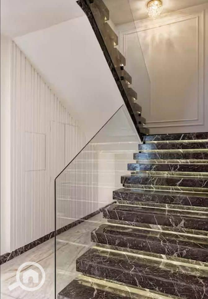 6 515368917_709571908528175_2552780890968665854_n. jpg