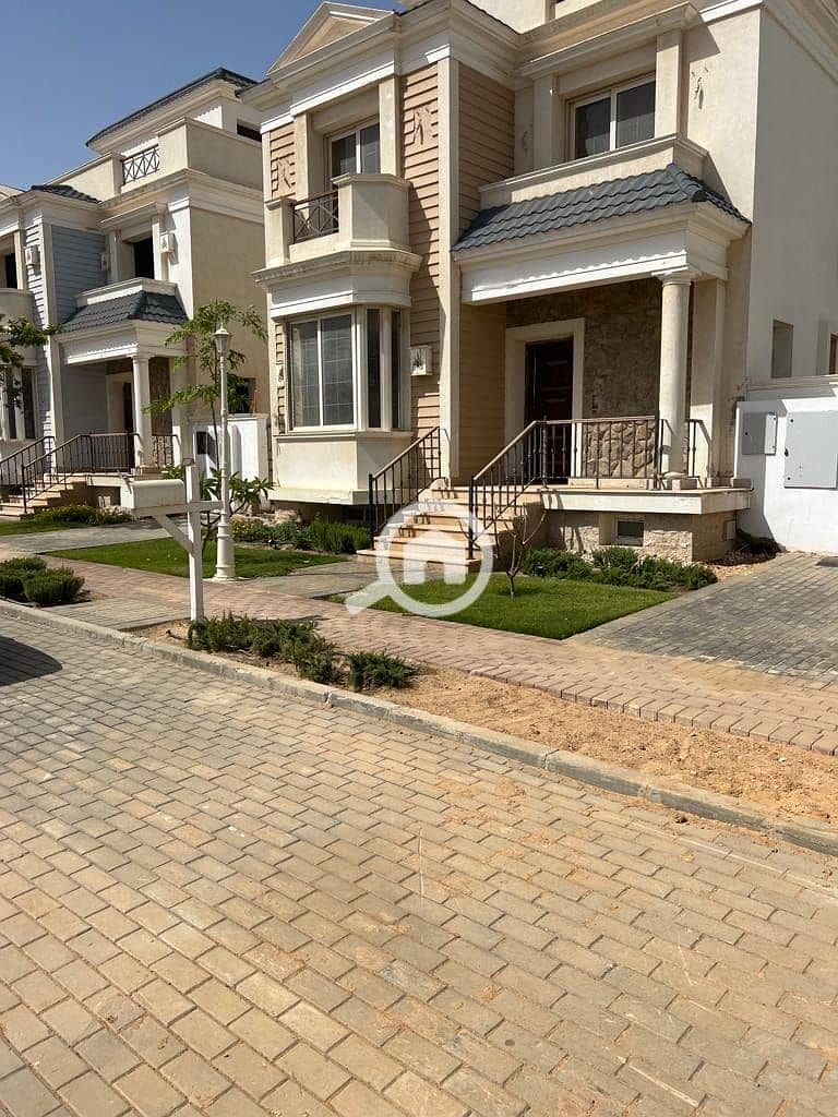 4 WhatsApp Image 2025-11-17 at 2.41. 44 PM. jpeg