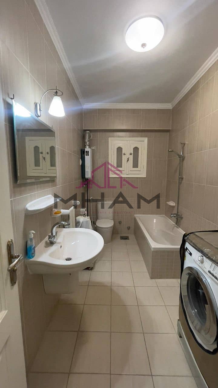 14 photo_5825748453127031824_y. jpg