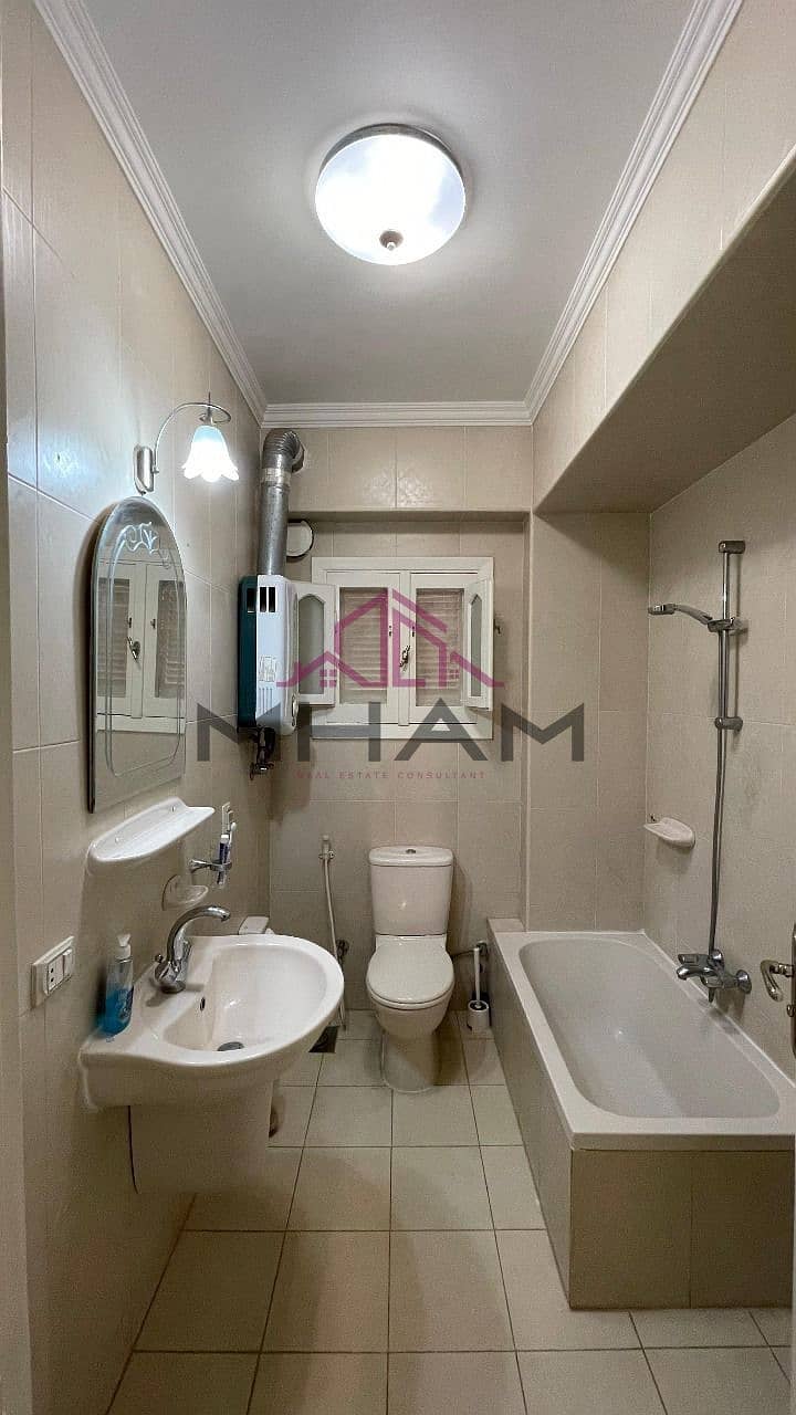 16 photo_5825748453127031826_y. jpg