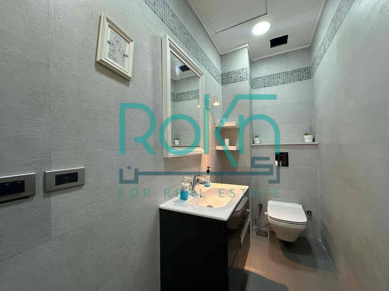 4 c61f5e4c-4237-4df4-8f4b-135b0015ca31. jpg