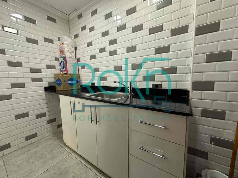 9 c2cdba6f-39c3-4b01-9dba-aa684ccdc0b3. jpg