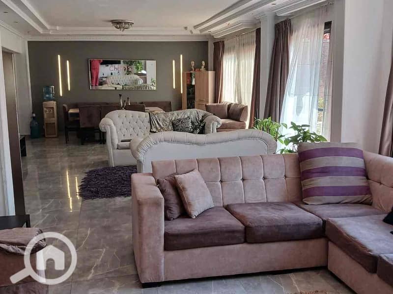 17 8602df19-ca26-4617-a0e0-79ab1ac46d0a. jpg